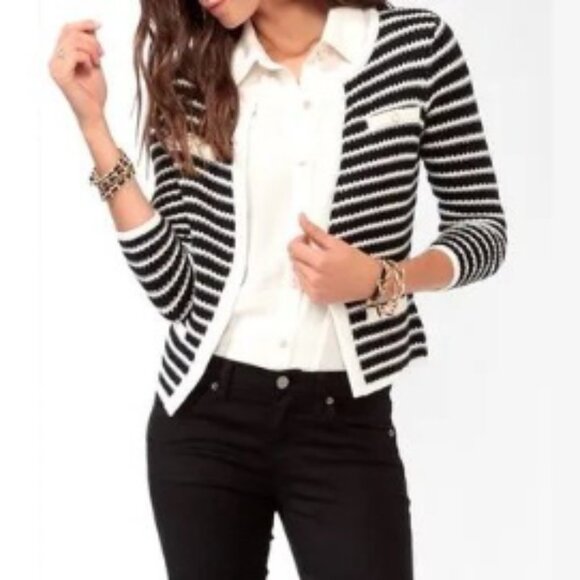 Forever 21 Striped Pearlescent Button Cardigan - Picture 2 of 9